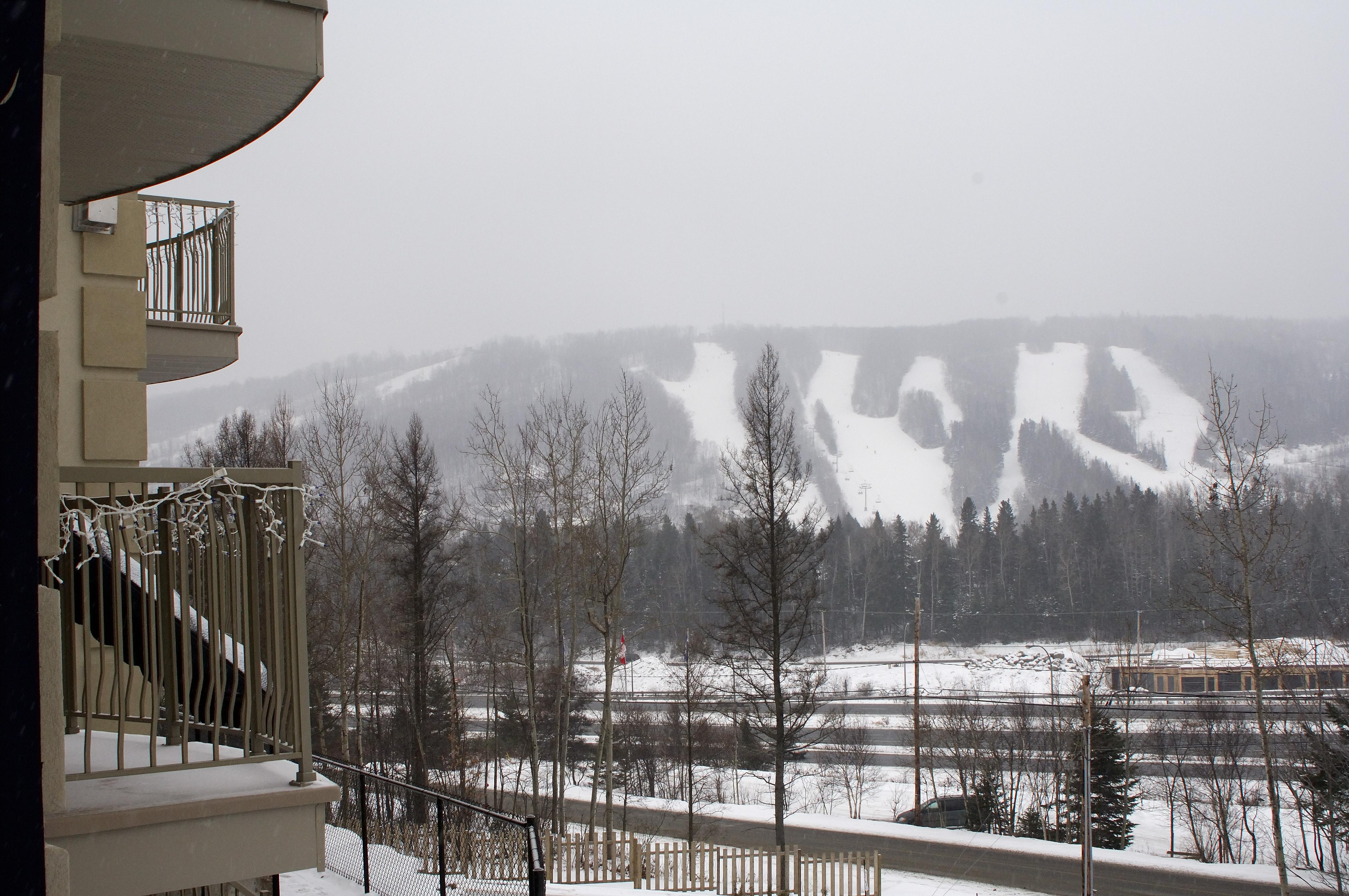 Hotel St-Sauveur Saint-Sauveur-des-Monts المظهر الخارجي الصورة